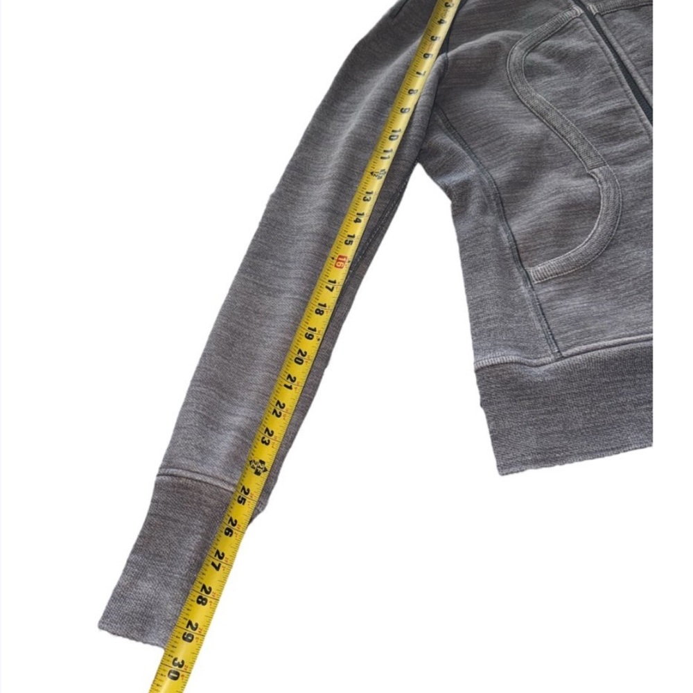 Lululemon Scuba Hoodie II - Picture 6 of 9